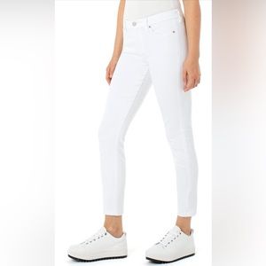 Bag260. NWT Liverpool Women's Abby Ankle Skinny 28" Inseam